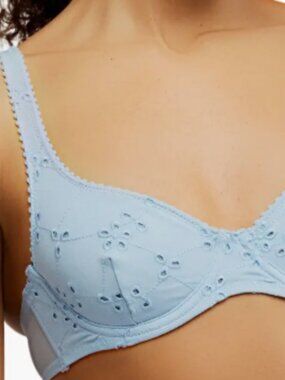 Free People Intimately Home Grown Stretch Cotton Eyelet UW Bra 36C Blue